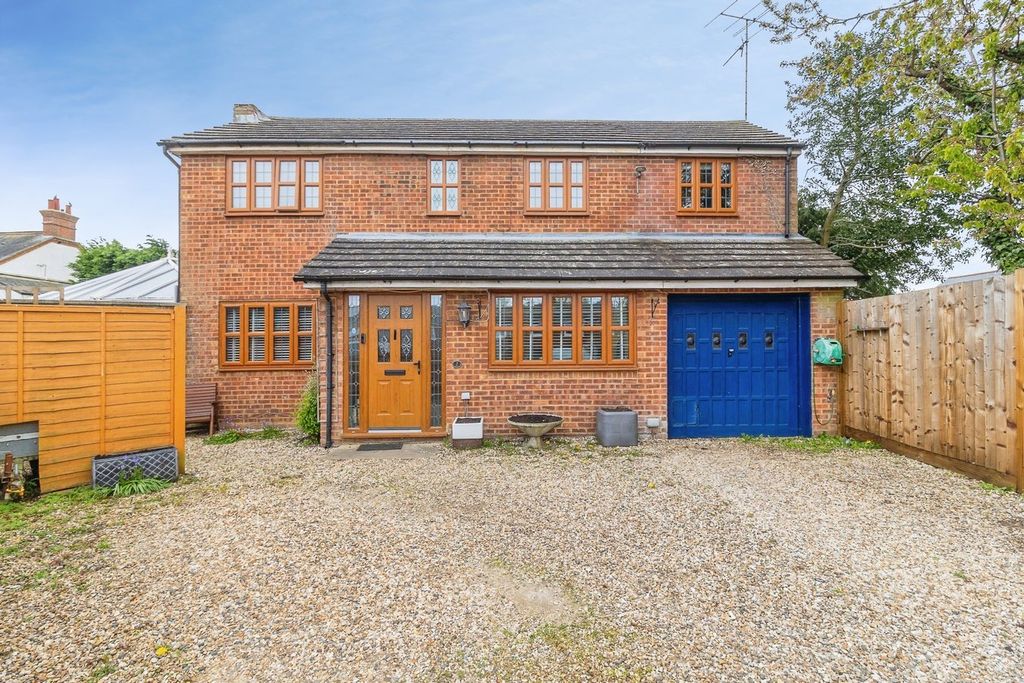 Property photo 1 of 30