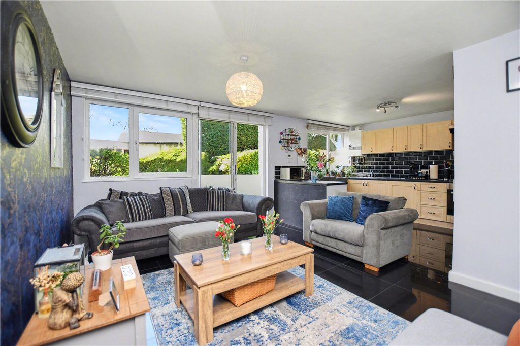 Property photo 2 of 9 Picture No. 09