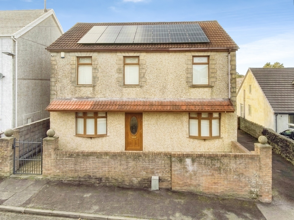 Property photo 1 of 35
