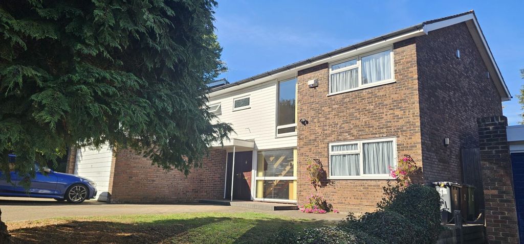 Property photo 1 of 28 092B31Fc-7A29-40Cb-A257-Db34c0F16417.Jpeg