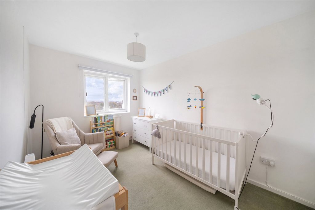 Property photo 3 of 15 Bedroom