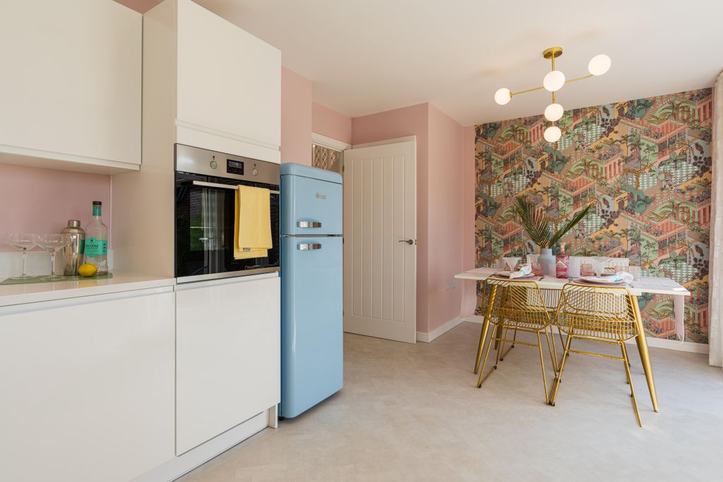 Property photo 2 of 15 Showhome Photography