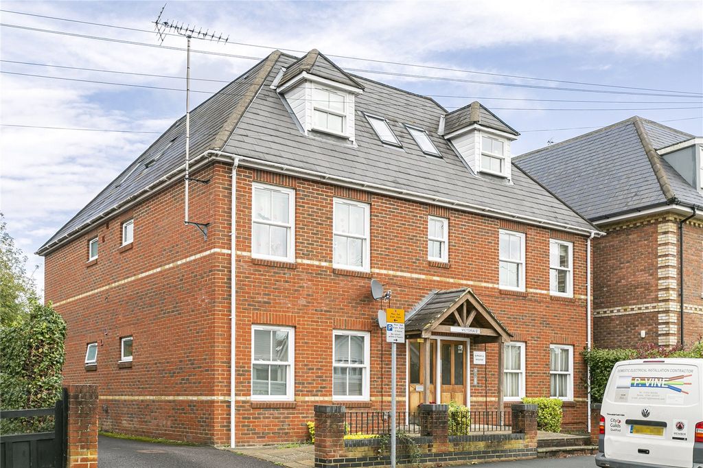 Property photo 1 of 10 Exterior