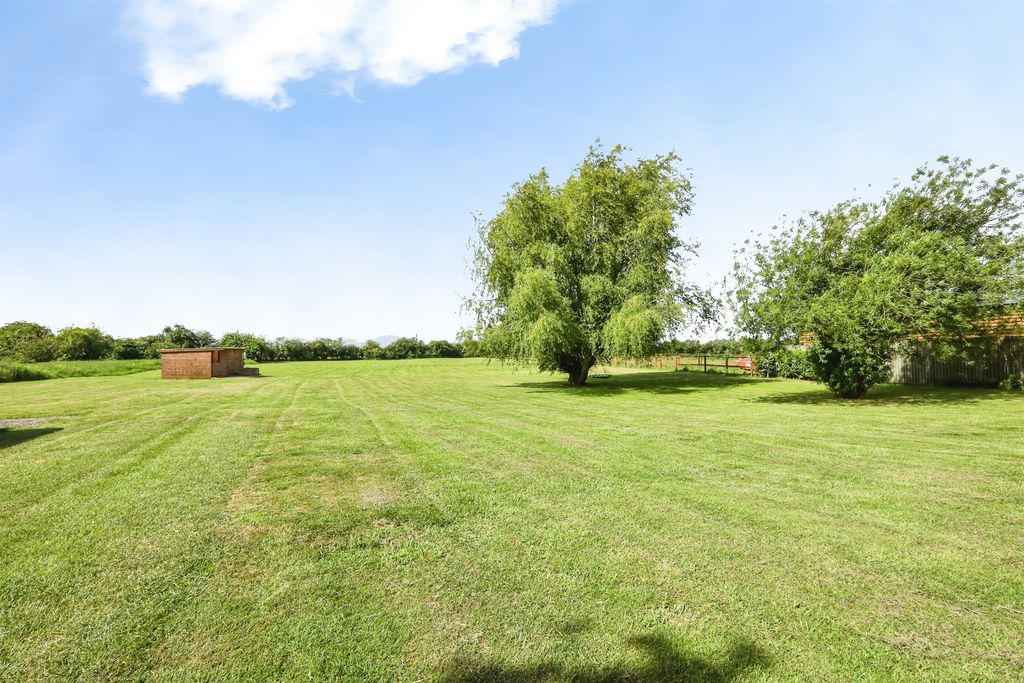 Additional image 30 of 6 bed barn conversion for saleJaques Bank, Crowle, Scunthorpe DN17