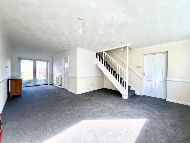 Property photo 2 of 20 Living Dining Room