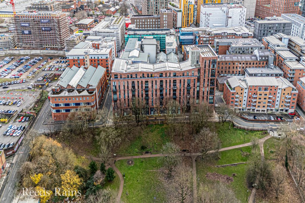 Property photo 1 of 25 Drone