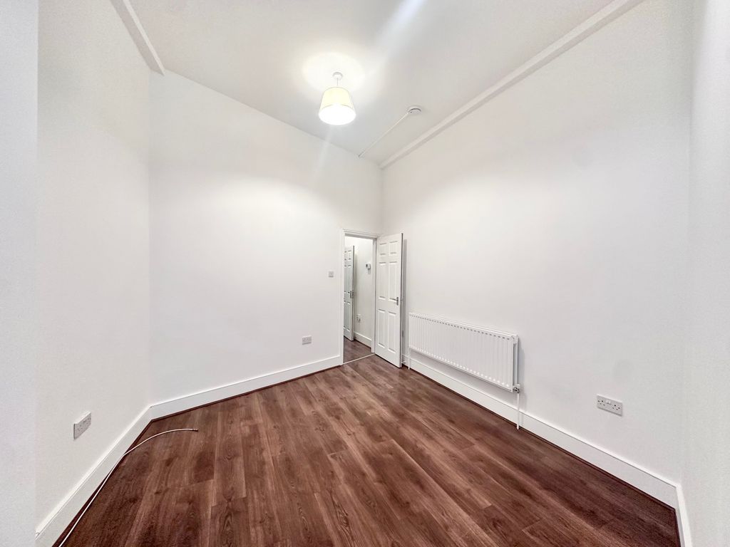 Property photo 1 of 15 Reception