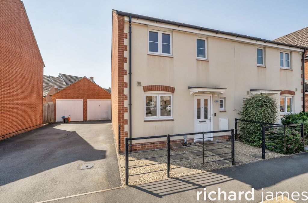 Property photo 1 of 14 Acf6cd8B19A647c692615063A1399F5d