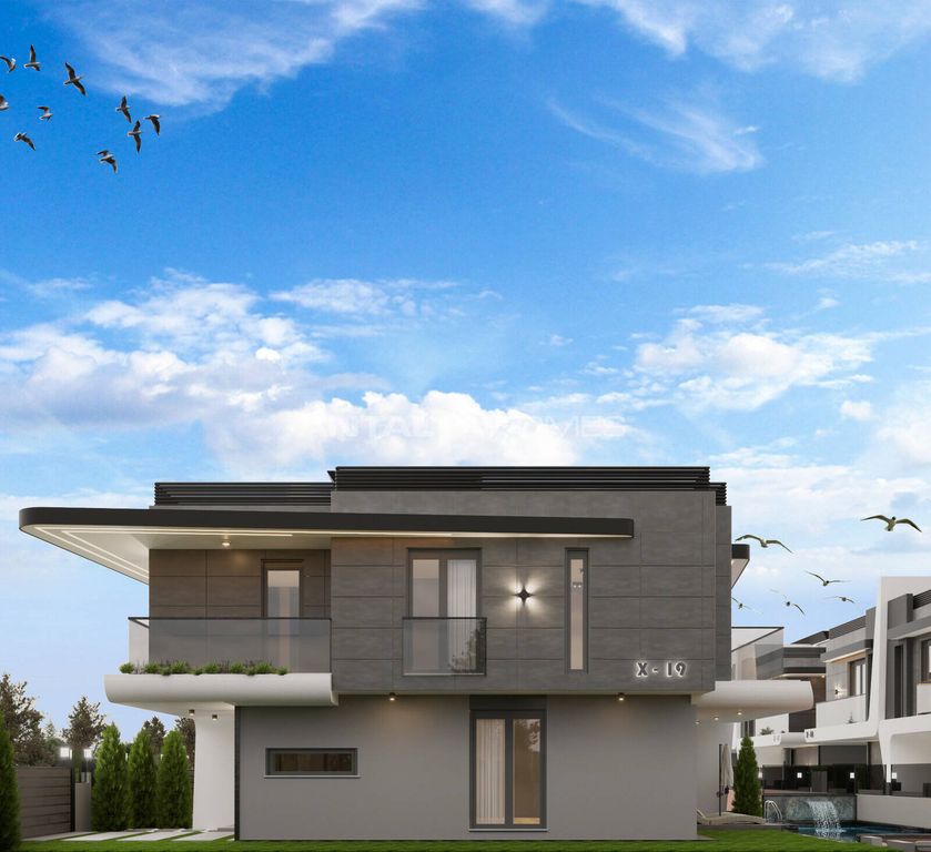 Property photo 3 of 66