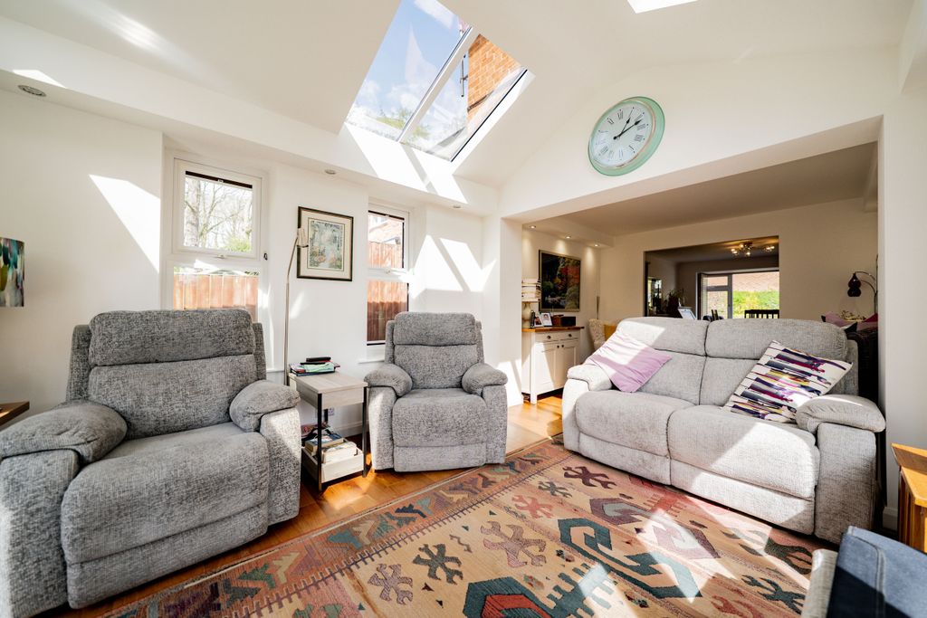 Property photo 3 of 29 Dsc02079