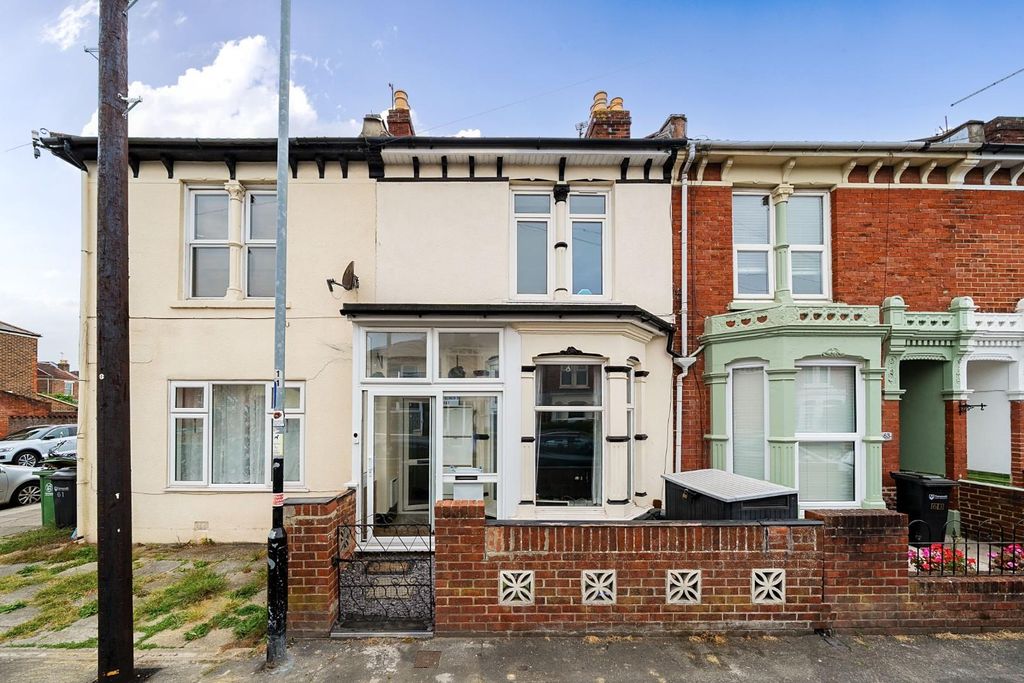 Property photo 1 of 17 1296443-40-682Ae43Eb8178-Arw-1.Jpg