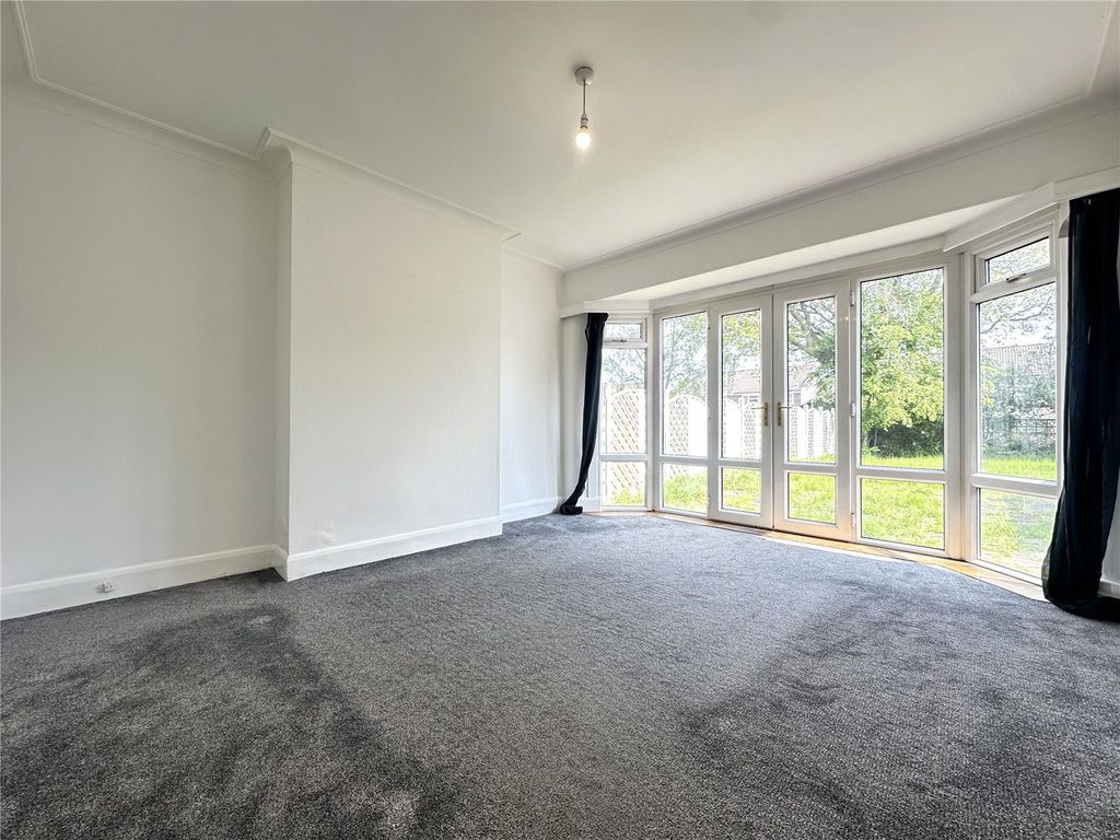 Property photo 3 of 10 Picture No. 17