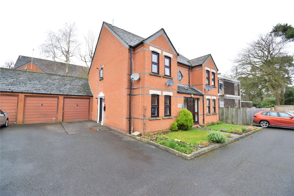 Property photo 2 of 5 Picture No. 04