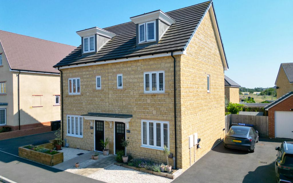 Property photo 1 of 19 Dji_0183-Edit.Jpg