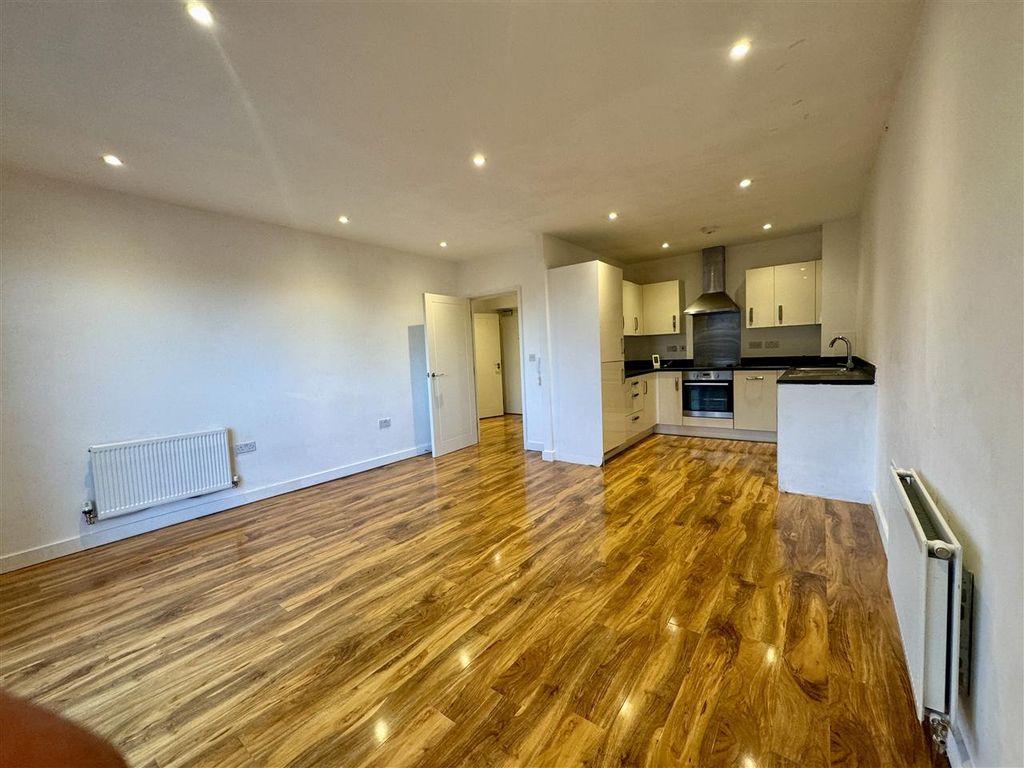 Property photo 1 of 12 Main Picture