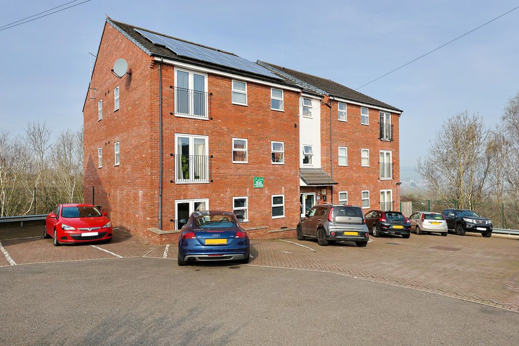 Property photo 1 of 6 Front