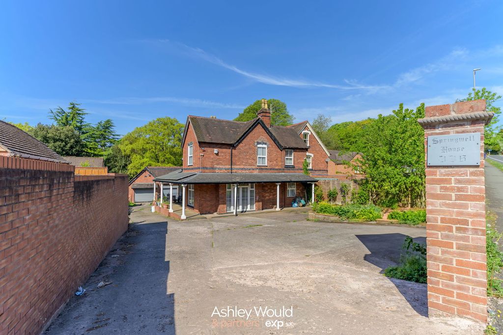 Property photo 1 of 34