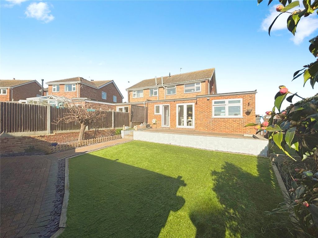 Property photo 1 of 14 Picture No. 04