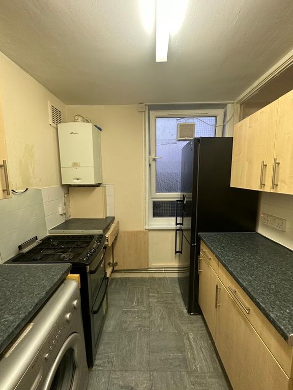 Property photo 1 of 4