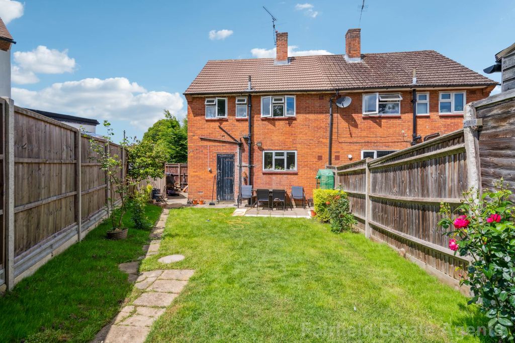 Property photo 3 of 12