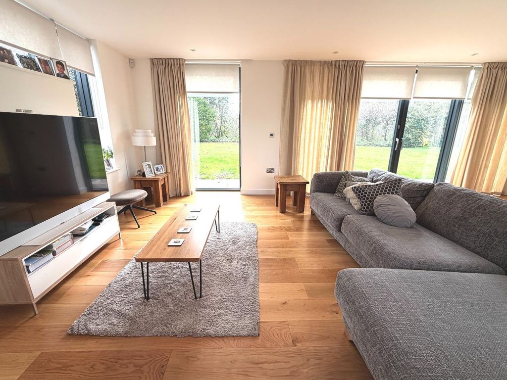 Property photo 3 of 36 Living Room.Jpg