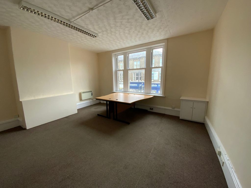 Property photo 3 of 3