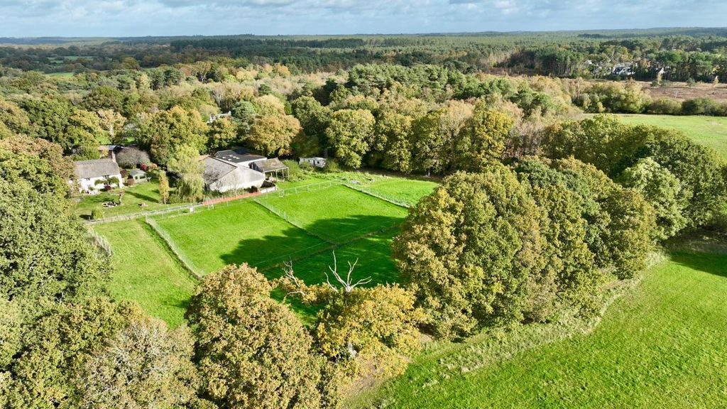 Property photo 3 of 18