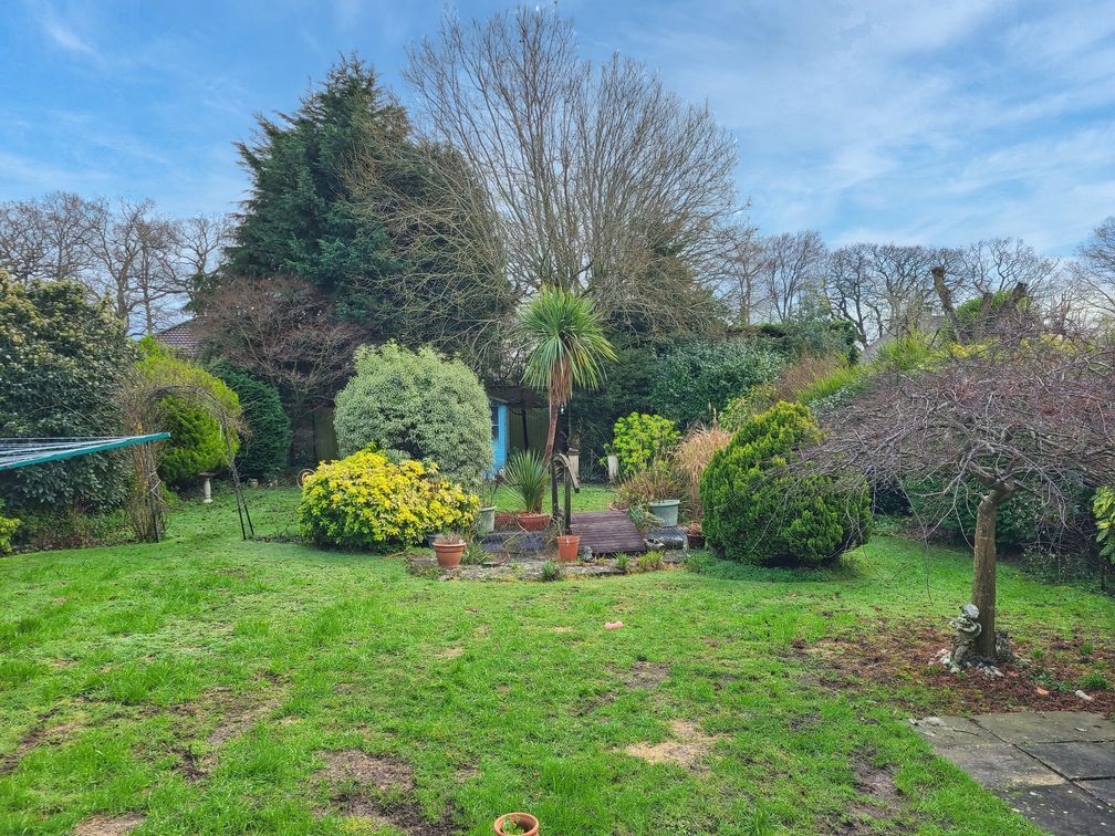 Property photo 2 of 22