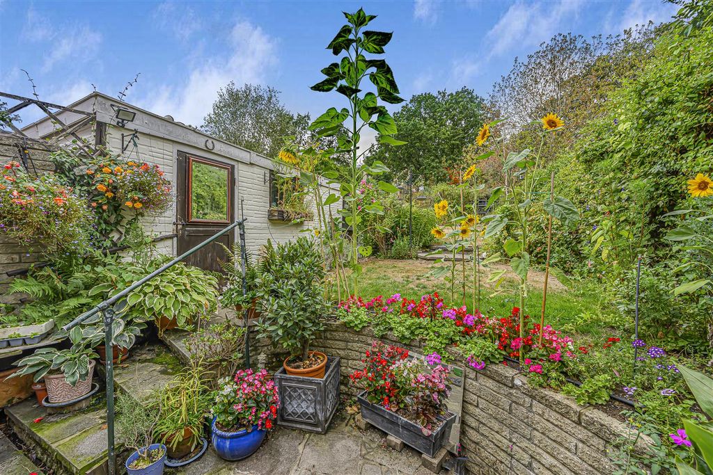 Property photo 3 of 26 3