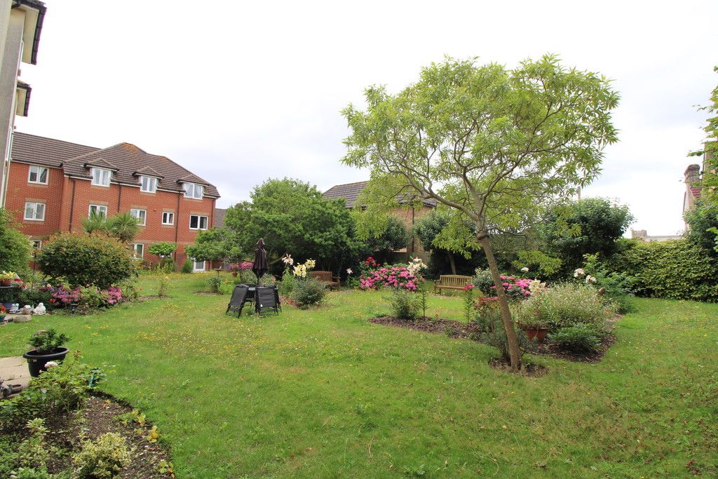 Property photo 3 of 14