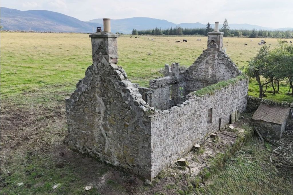 Property photo 3 of 9