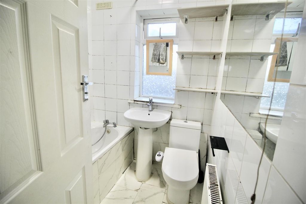 Additional image 9 of 3 bed terraced house for saleWarren Drive, Greenford UB6