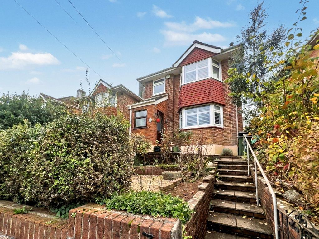 Property photo 1 of 20 1 - Picture No. 03