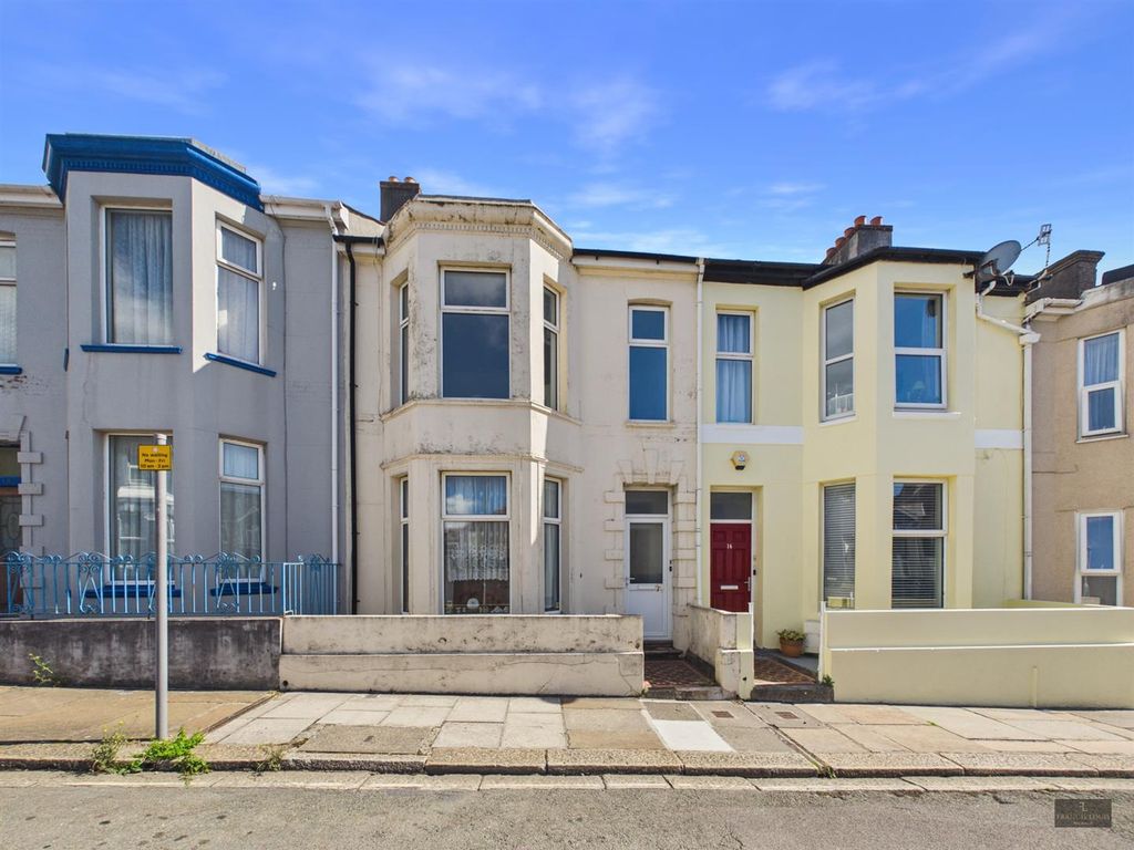 Property photo 1 of 9 Cam02887G0-Pr0726-Still018.Jpg