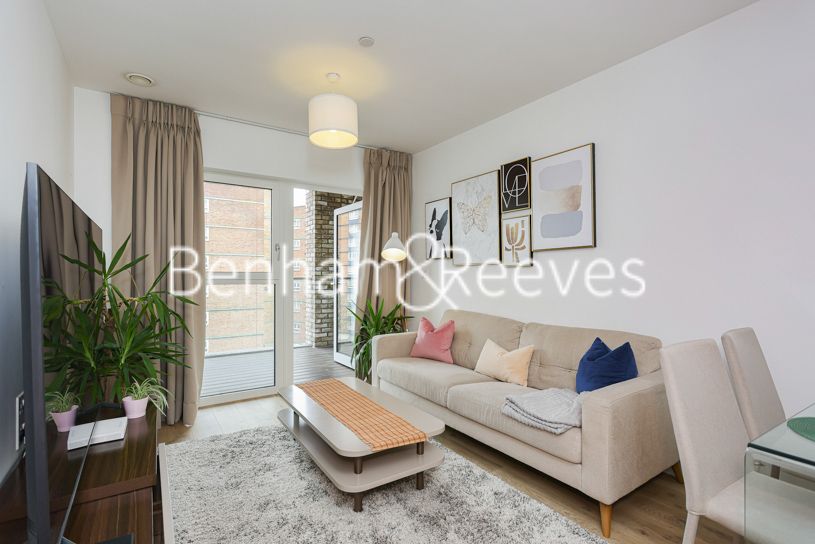 Property photo 1 of 18