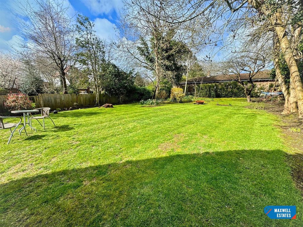 Additional image 16 of 3 bed maisonette for saleRoyston Grove, Hatch End HA5
