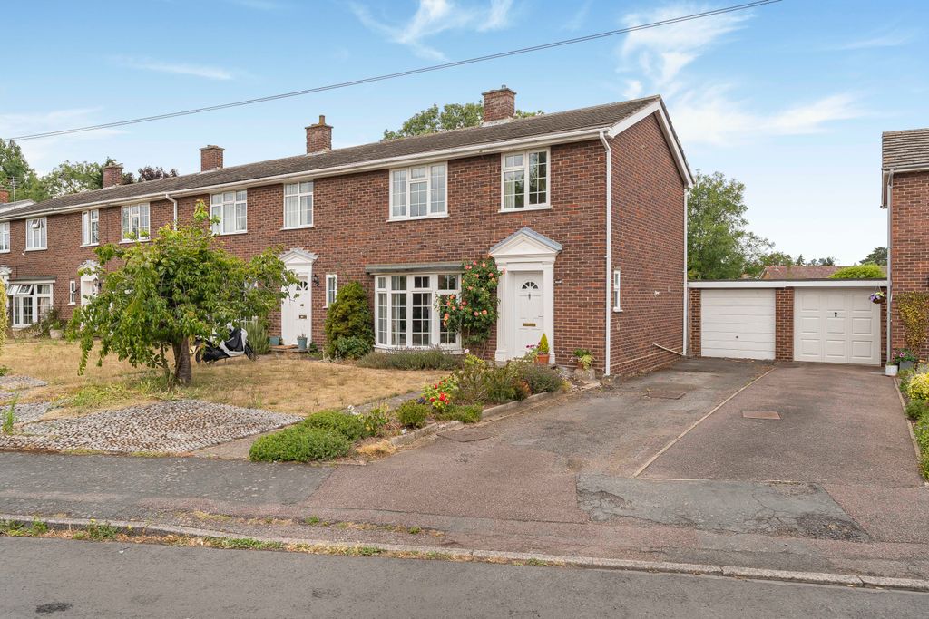 Property photo 1 of 29 658941