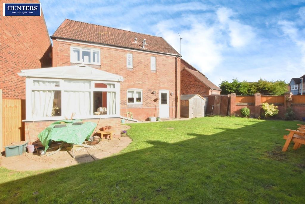 Property photo 3 of 25