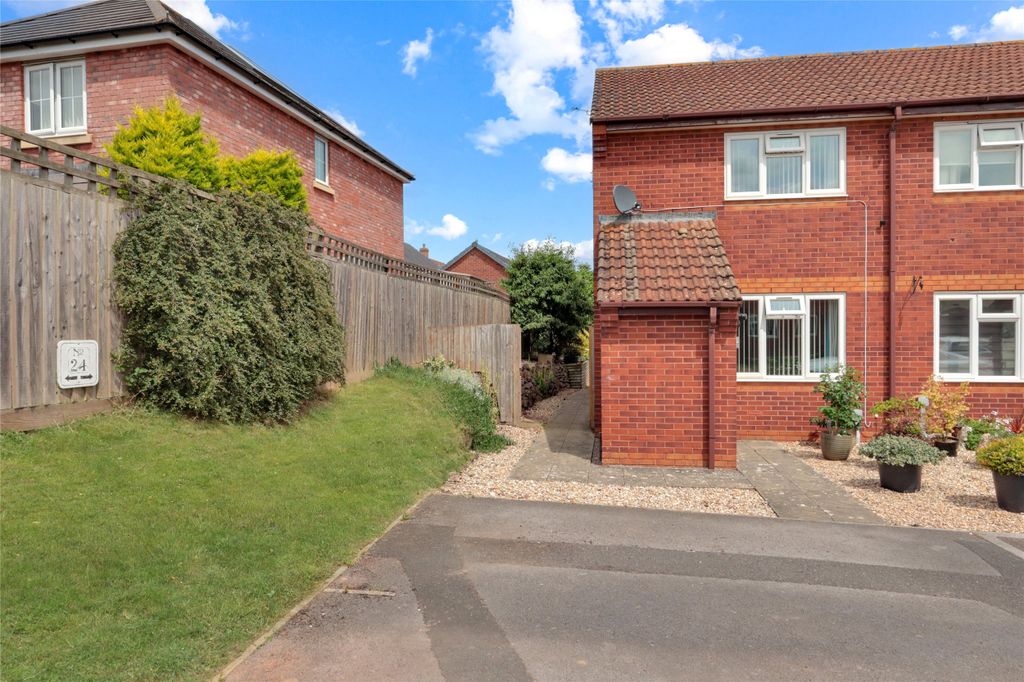 Property photo 1 of 10 Picture No. 23