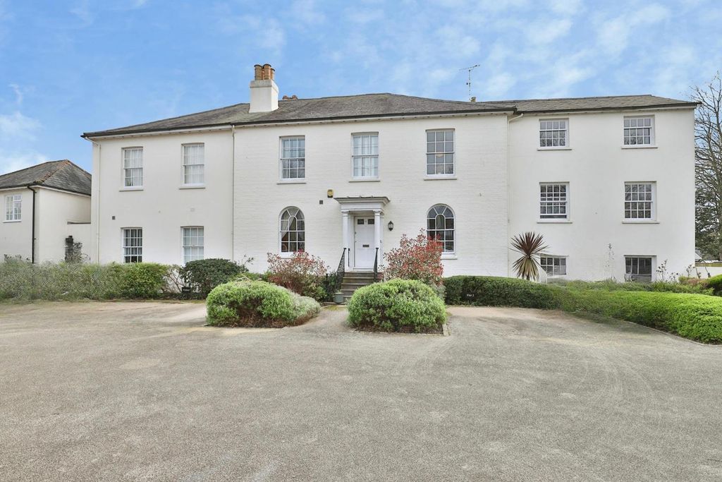 Property photo 1 of 18 Pbox-Img.Jpg