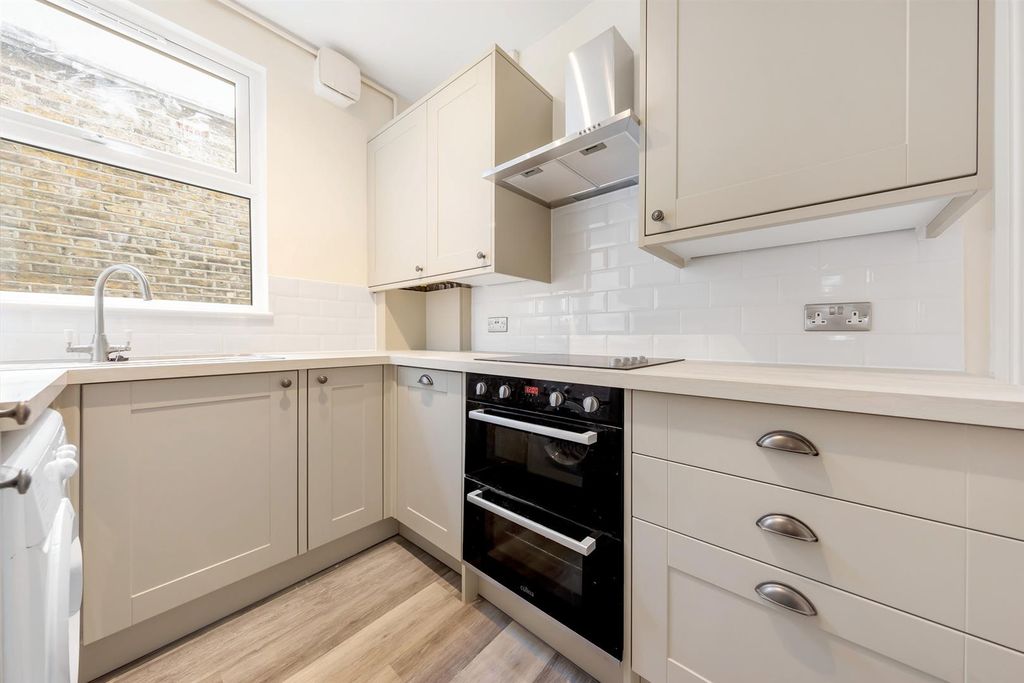 Property photo 1 of 17 04162_00250670.Jpg