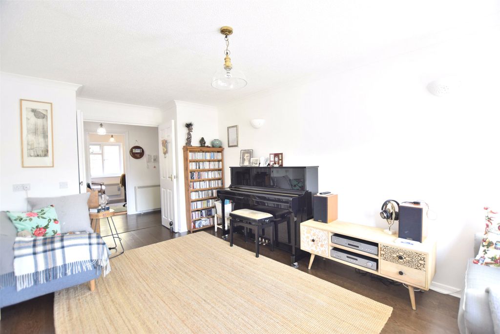 Property photo 2 of 10 Picture 2