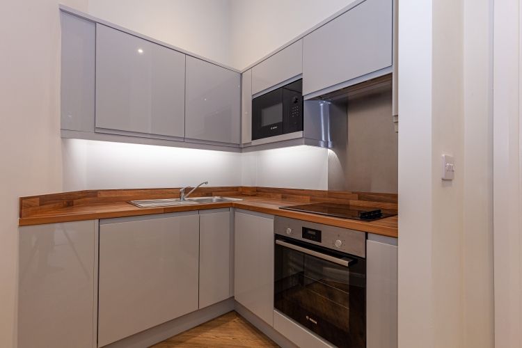 Property photo 3 of 8 263322