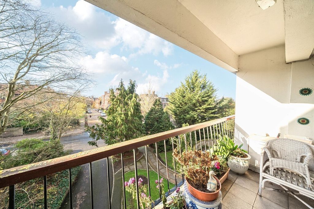 Property photo 3 of 13 Picture No. 12