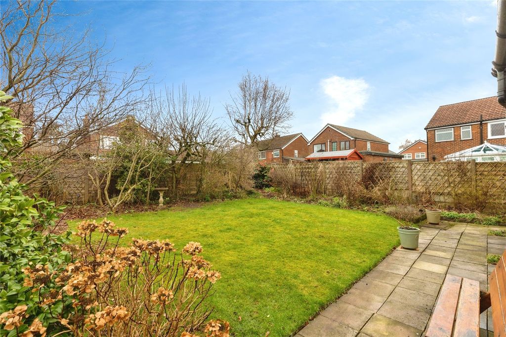 Property photo 3 of 21 Picture No. 06