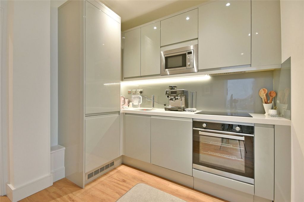 Property photo 3 of 12 Picture No. 08