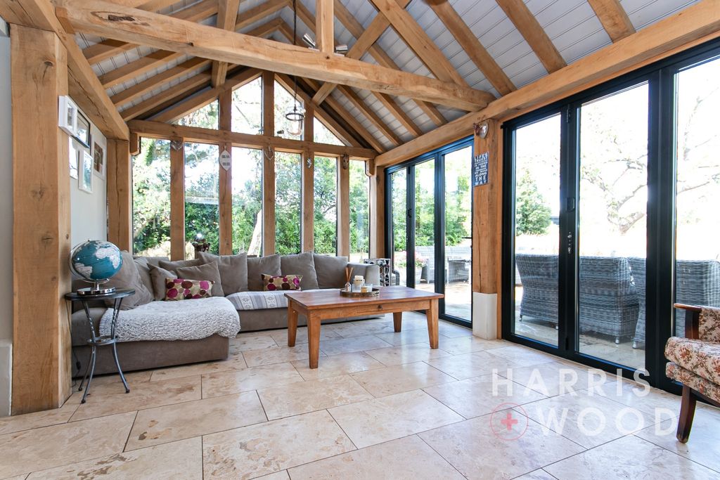 Property photo 3 of 54 4429945
