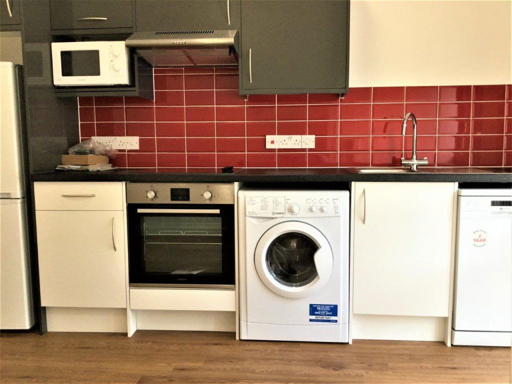 Property photo 3 of 17