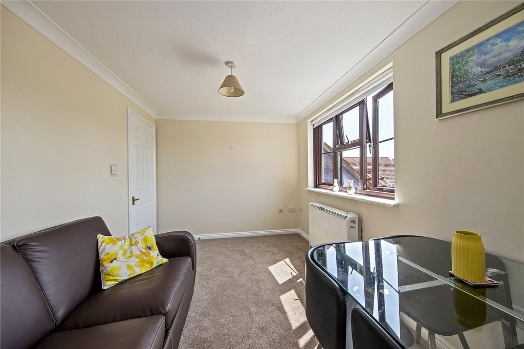 Property photo 3 of 8 Picture No. 07