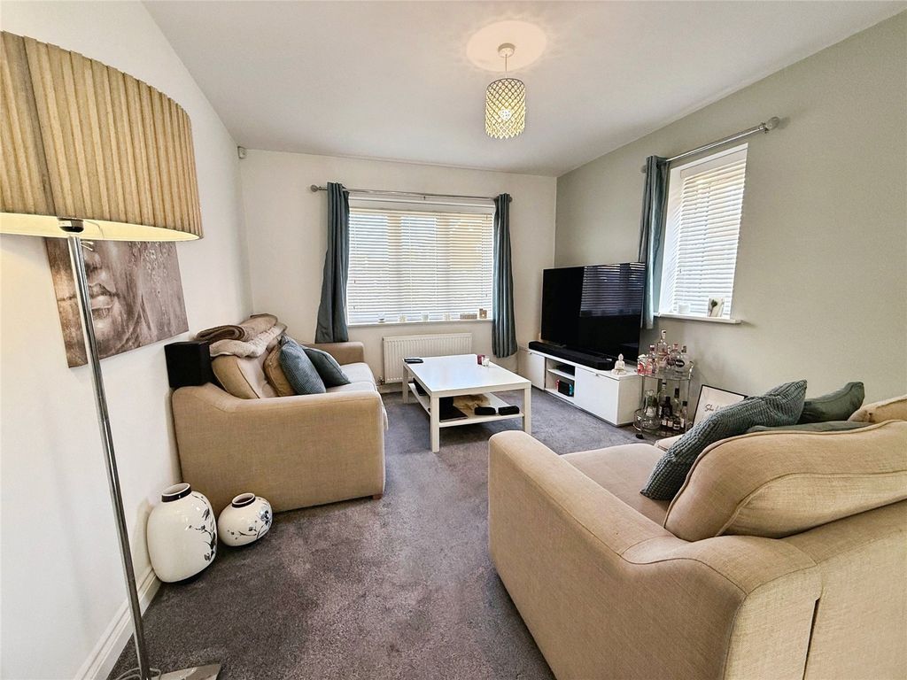 Property photo 2 of 6 Picture 2